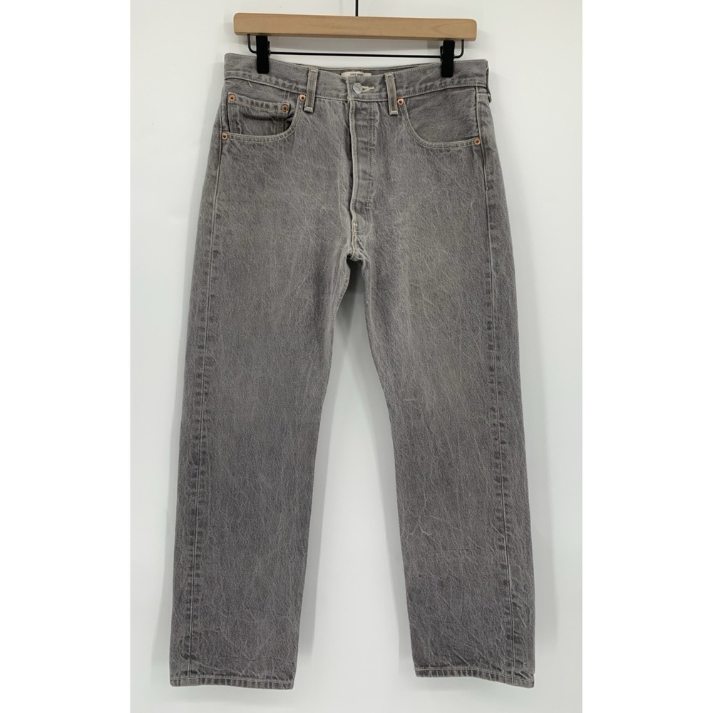 Vintage Levis 501 Jeans Men 30x28 Gray Button Fly Straight Leg Denim (Tag 33x32)